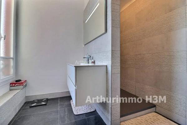 Vente                                                      Maison
                        
                     7 pièces                      217 m2                     à Beauchamp
