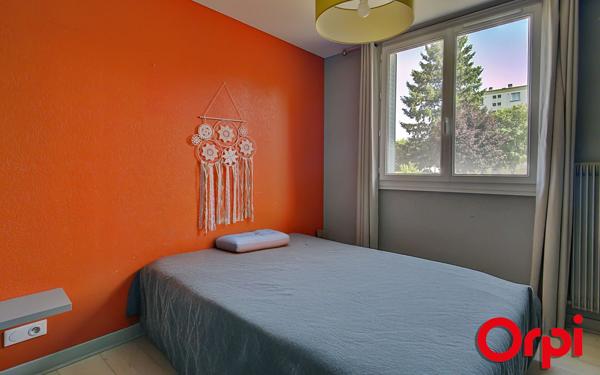 Appartement à vendre    3 pièces •  Bourgoin-Jallieu