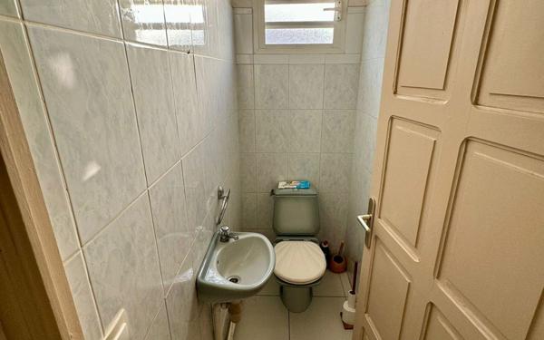 Maison à louer    3 pièces • 157 m2 Baie-Mahault