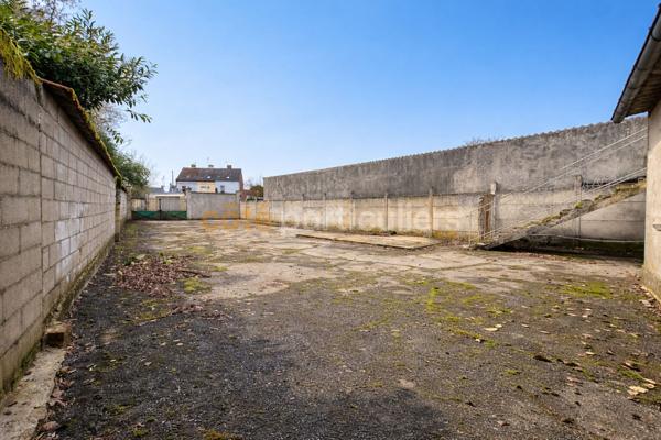 Vente Maison76 m² - 4 Pièces - HAM (80400)