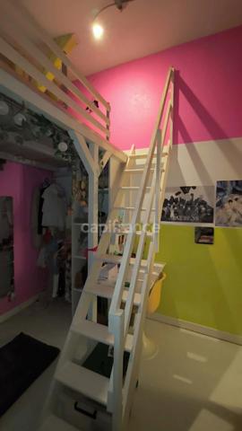 Maison type loft industriel 150 m² + gîte rénové 25 m2 – revenu locatif 1 000 €/mois