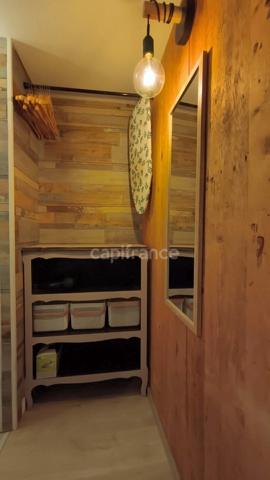 Maison type loft industriel 150 m² + gîte rénové 25 m2 – revenu locatif 1 000 €/mois