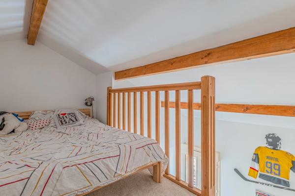 69110 SAINT FOY LES LYON - MAISON + APPARTEMENT - PISCINE - GARAGE - JARDIN - VUE PANORAMIQUE - PROCHE DES COMMODITES - CALME