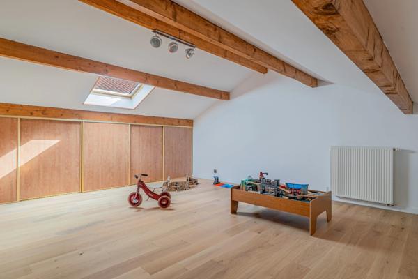 69110 SAINT FOY LES LYON - MAISON + APPARTEMENT - PISCINE - GARAGE - JARDIN - VUE PANORAMIQUE - PROCHE DES COMMODITES - CALME