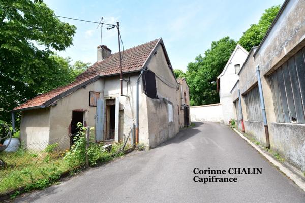 Maison à vendre 3 pièces LE DONJON (03)