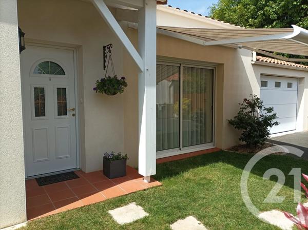 Maison à vendre  4 pièces - 101,11 m 2   CHALLANS  - 85