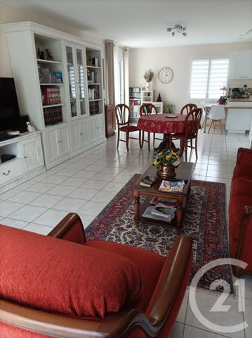 Maison à vendre  4 pièces - 101,11 m 2   CHALLANS  - 85