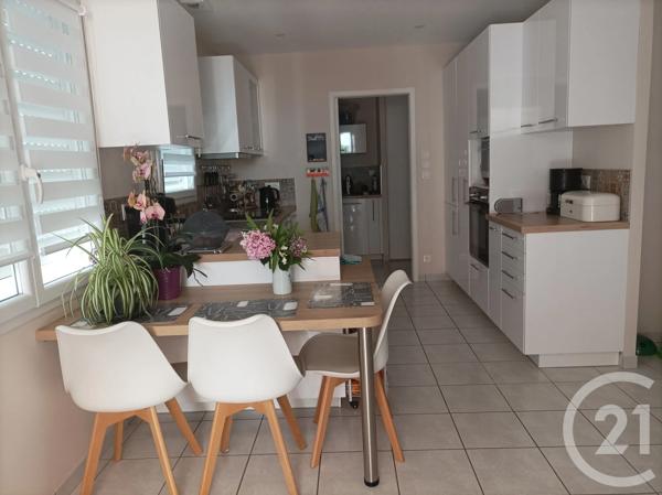 Maison à vendre  4 pièces - 101,11 m 2   CHALLANS  - 85