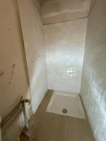 Marseille (13002) APPARTEMENT TROIS PIECES - DERNIER ETAGE - REFAIT A NEUF - SECTEUR PLACE MARCEAU