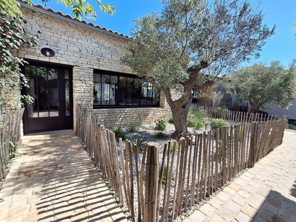 SAINT-VIVIEN Propriété d'exception + 5 gîtes aux portes de Châtelaillon-Plage Saint vivien SAINT-VIVIEN Propriété d'exception + 5 gîtes aux portes de Châtelaillon-Plage Saint vivien