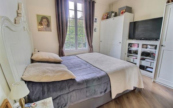 Maison à vendre    5 pièces •  Savigny-sur-Orge