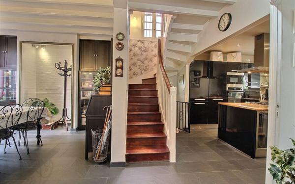 Maison à vendre    5 pièces •  Savigny-sur-Orge