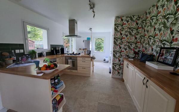 Maison à louer    4 pièces • 110 m2 Locarn