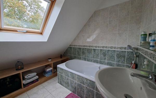 Maison à louer    4 pièces • 110 m2 Locarn