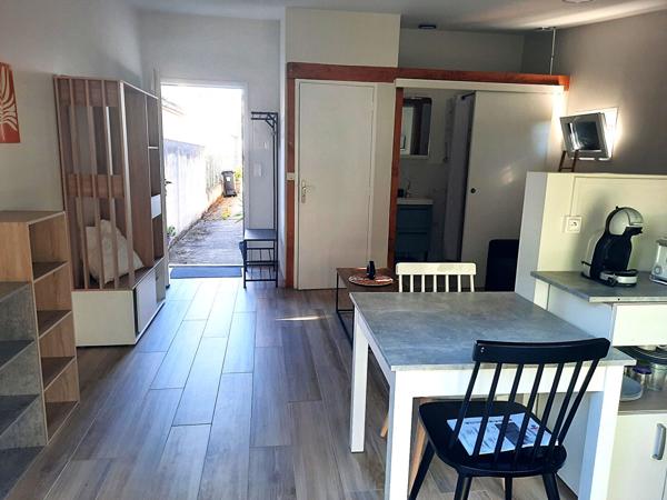 Studio meublé avec jardin privatif et climatisation
