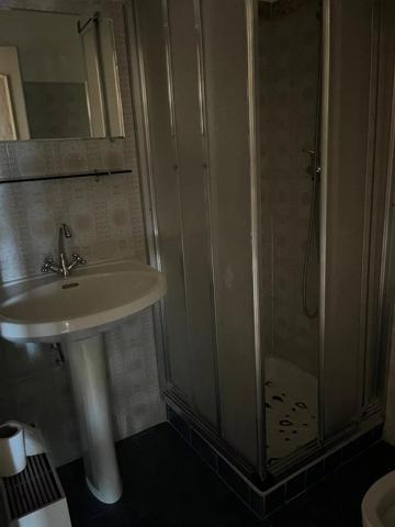 Vente                                                      Appartement
                        
                     5 pièces                      126 m2                     à Perpignan