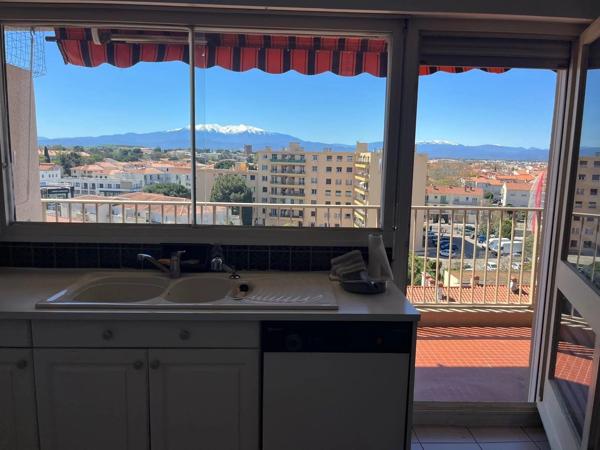 Vente                                                      Appartement
                        
                     5 pièces                      126 m2                     à Perpignan