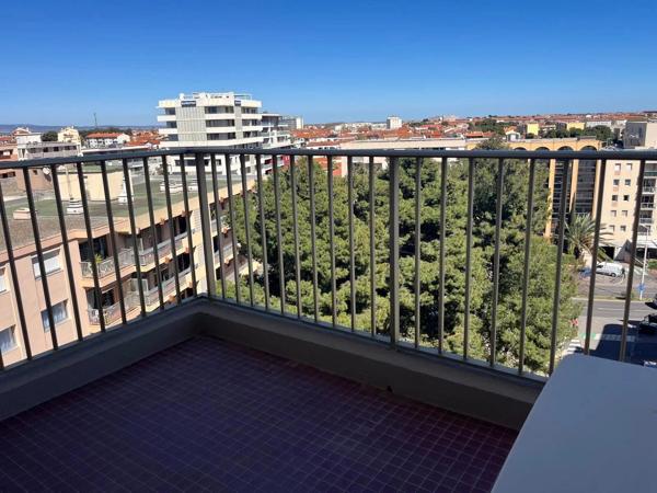 Vente                                                      Appartement
                        
                     5 pièces                      126 m2                     à Perpignan