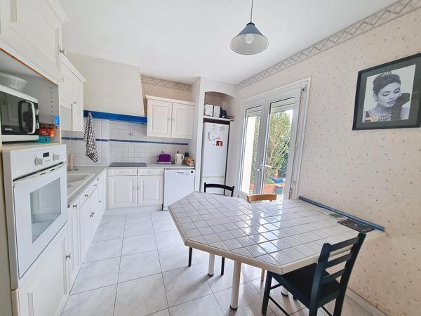 Grande maison familiale – 207 m² – 7 chambres - Sous-Sol - Garage - Jardin
