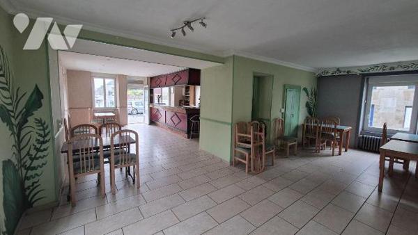 CHATILLON SUR COLMONT, immeuble (ancien bar-restaurant)  possibilité de maison d'habitation ou ...