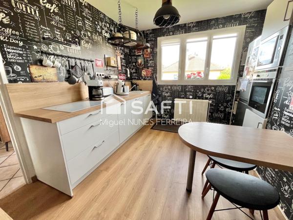 Maison plain-pied 4 chambres avec sous-sol complet