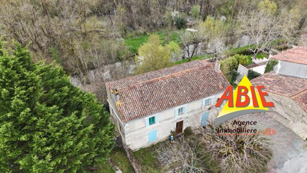 Maison  5 pièce(s)  3 chambre(s)  123.68 m²