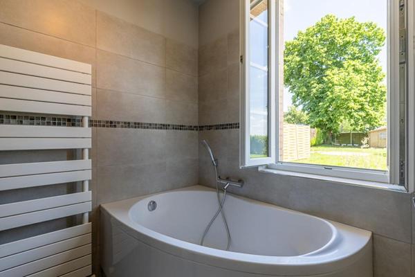 A VENDRE Maison 5 P 140 m2 3 chambres a Canals - 82170