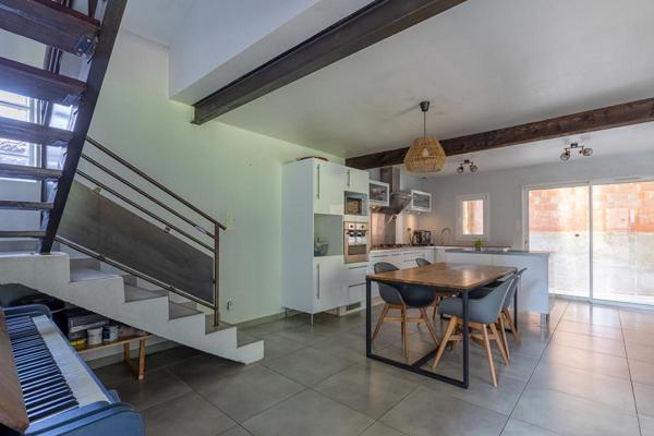 A VENDRE Maison 5 P 140 m2 3 chambres a Canals - 82170