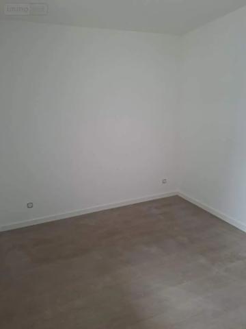 Location - Appartement Jullouville 50610 4 pièces 83 m 2