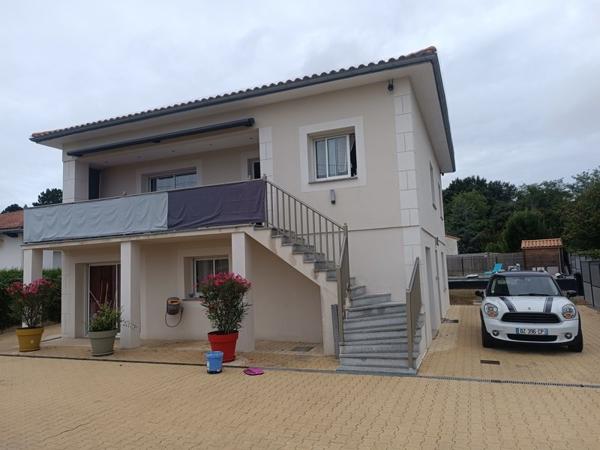 Maison à vendre |  Meschers-sur-Gironde |  8 pièces | 165 m²