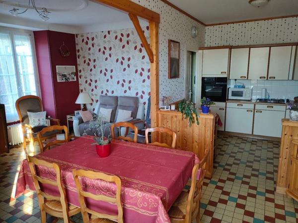 Maison à vendre à Pouzauges en Vendée (85700), ref : 85013-1090050