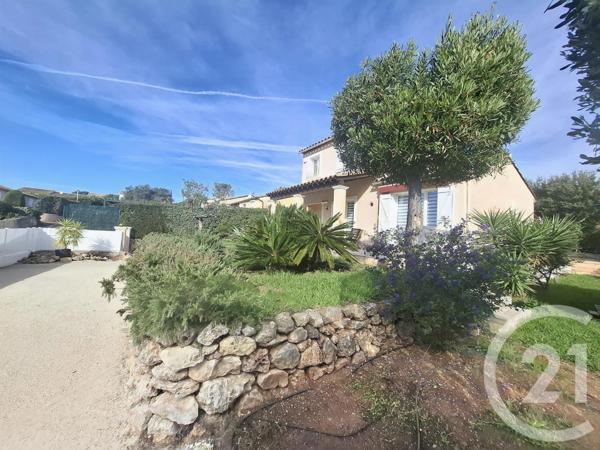 Maison à vendre  4 pièces - 107 m2 ROQUEBRUNE SUR ARGENS - 83