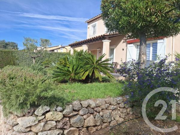 Maison à vendre  4 pièces - 107 m2 ROQUEBRUNE SUR ARGENS - 83
