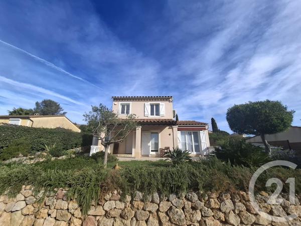 Maison à vendre  4 pièces - 107 m2 ROQUEBRUNE SUR ARGENS - 83