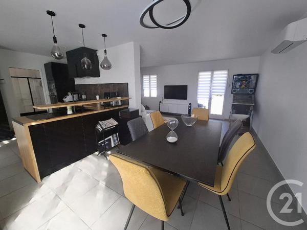 Maison à vendre  4 pièces - 107 m2 ROQUEBRUNE SUR ARGENS - 83