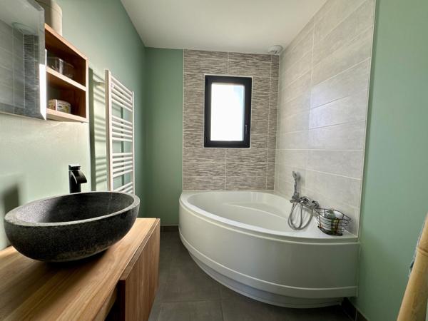 Pavillon de plain-pied intégral 3 chambres + bureau