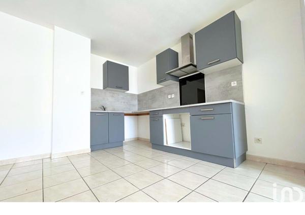 Appartement à vendre 2 pièces 54 m² Saint-Estève