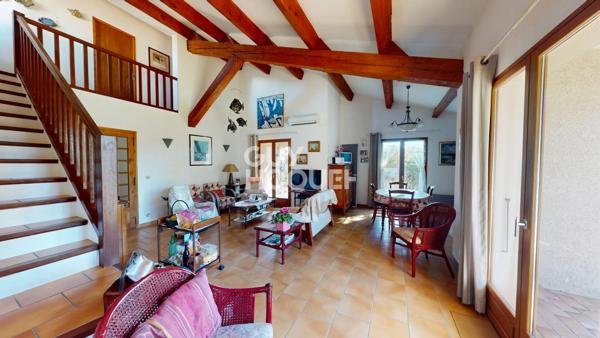 Villa T4 en 4 faces sur parcelle de 475 m² + garage - piscinable