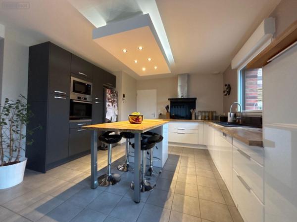 Maison individuelle à vendre à Bailleul dans le Nord (59270), ref : D2465   
Outtersteene