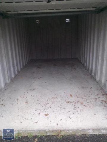 Parking à louer 12m²