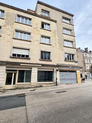 LOCAL COMMERCIAL HYPER CENTRE DE POITIERS