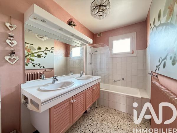 Appartement à vendre 4 pièces 83 m² Ambérieu-en-Bugey