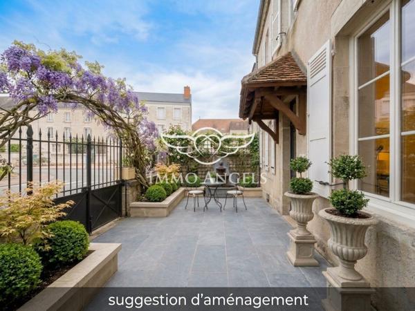 Maison bourgeoise avec terrain indépendant