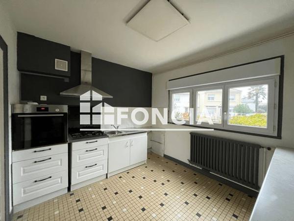 Location Maison 4 pièces 80 m² - 1 RUE LOUIS LUMIERE Cholet 49300