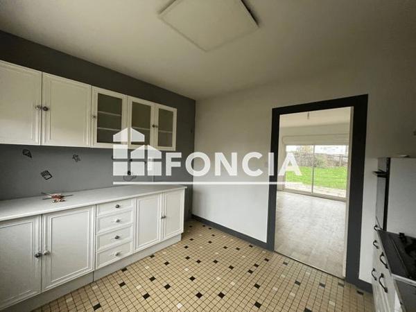 Location Maison 4 pièces 80 m² - 1 RUE LOUIS LUMIERE Cholet 49300