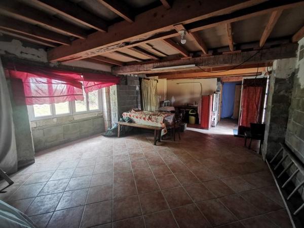 Maison à vendre |  Négrondes |  2 pièces | 68 m²