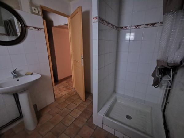 Maison à vendre |  Négrondes |  2 pièces | 68 m²