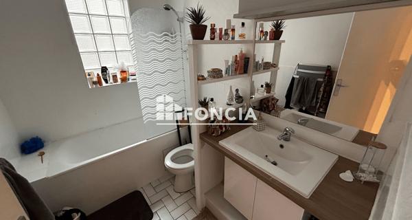 À vendre Appartement 2 pièces 49.32 m² - Poitiers 86000