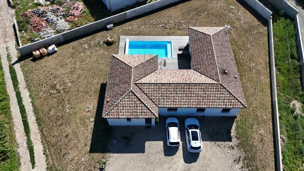Maison contemporaine de plain-pied – Piscine – Prestations de qualité Détails des diagnostics énergétiques