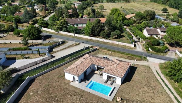 Maison contemporaine de plain-pied – Piscine – Prestations de qualité Détails des diagnostics énergétiques